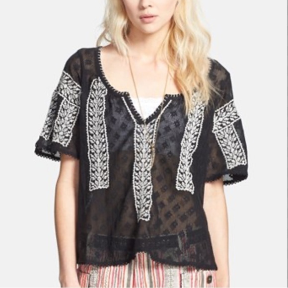 Free People “Gold Dust" Embroidered Peasant Top Woman’s Size Small - Picture 10 of 10